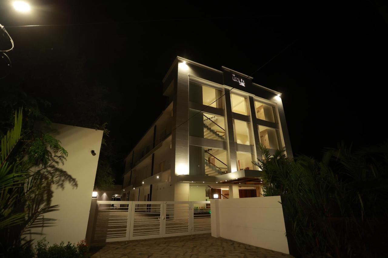The Gold Hotel Palakkad Εξωτερικό φωτογραφία