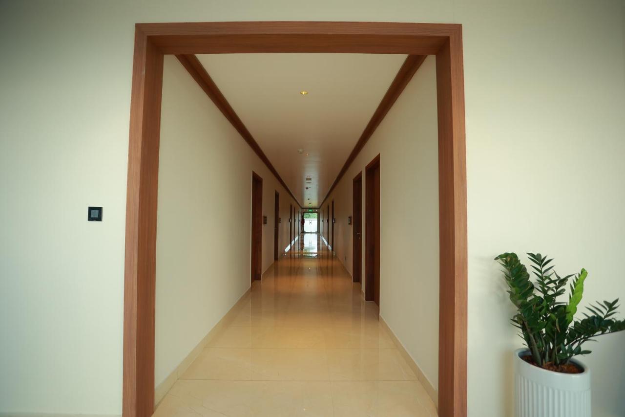 The Gold Hotel Palakkad Εξωτερικό φωτογραφία